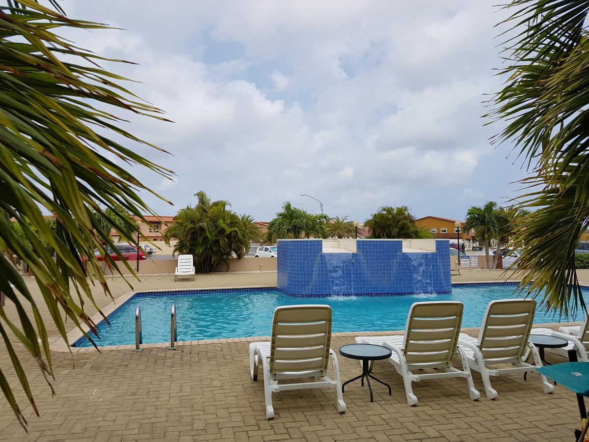 Aruba Breeze Condo Oranjestad Extérieur photo